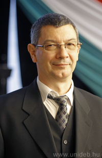dr. Flaskó Tibor