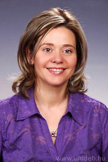 Dr. Baloghné Dr. Zsuzsanna Bereczky