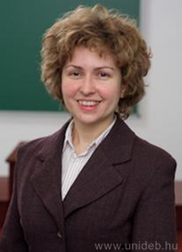 Prof. Dr. Zsuzsanna Árva