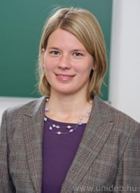Dr. Anna Nyilas