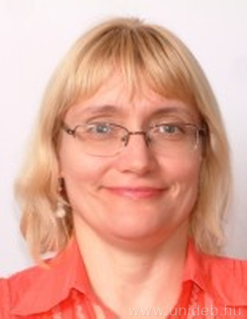 Dr. Judit Balázs