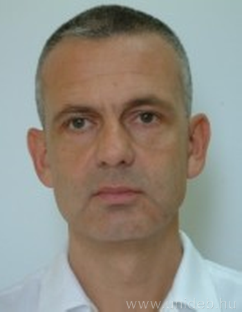 Dr. Zoltán Szentkereszty