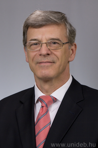 Prof. Dr. Damjanovich László