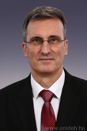 Dr. Tibor Tóth