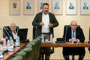 20260326 kihelyezett kuratóriumi ülés MÉK, DE, MP