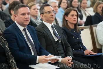 20260326 Köbüki ösztöndíj átadó DE, MP