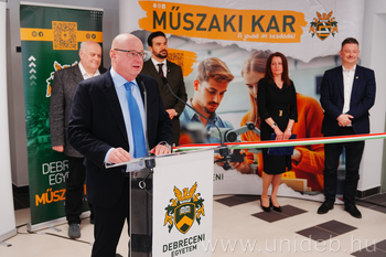 20260402 Műszaki kar "B" épület átadása