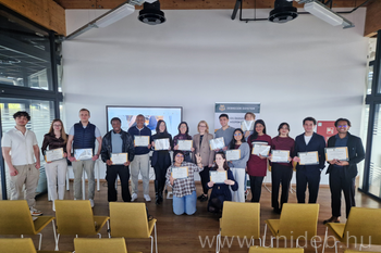 20260409 stUDinnovate Ösztöndíjprogram, záró esemény, tanulmányi megmérettetés, kapott fotók, Innovációs Ökoszisztéma Központ, DE, BS