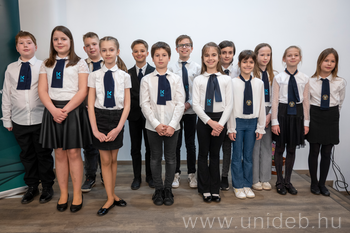 20260422 PPT író verseny DE, MP