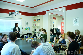 20260424 Orosz központi nyílt nap középiskolásoknak, oroszóra, Türk Sarok és a Konfuciusz Intézet, Szlavisztikai Intézet, BTK, DE, BS