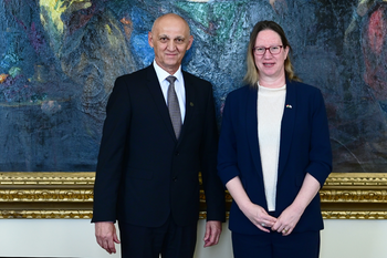 20260430 Izraeli nagykövet látogatása, Maya Kadosh, RH, DE, BS
