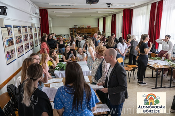 20260506 Álomóvodák börzéje