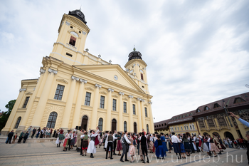 20260515 Sárgulás, hallgatói felvonulás, Nagytemplom és Főépület, GTK, MÉK, DE, FM, BS