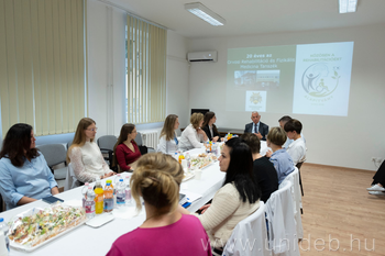 20260611 Rehab, ünnepség, tematikus nap, kapott fotók, Orvosi Rehabilitáció és Fizikális Medicina Klinika, KK, DE, TA, BS