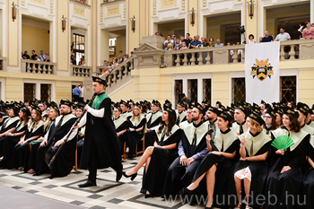 20260626 GTK diplomaosztó, DE, BS