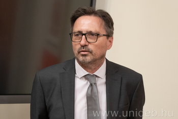 20260630 Dékáni lánc átadása BTK, DE, MP