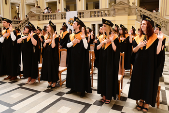 20260704 ÁOK diplomaosztó, DE, BS