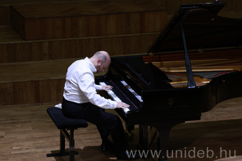 20261008 Kéry János zongorahangverseny, Steinway koncertsorozat, ZK, DE, BL, BS