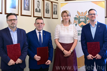 20261029 Dékánhelyettesi kinevezések átadása, BTK, DE, BS